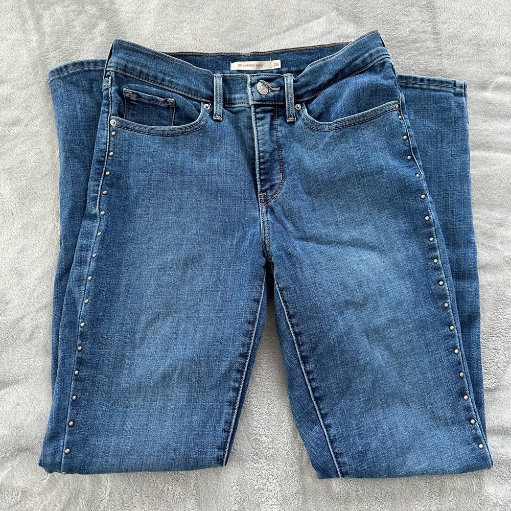Levi’s 311 Shaping Skinny Jeans